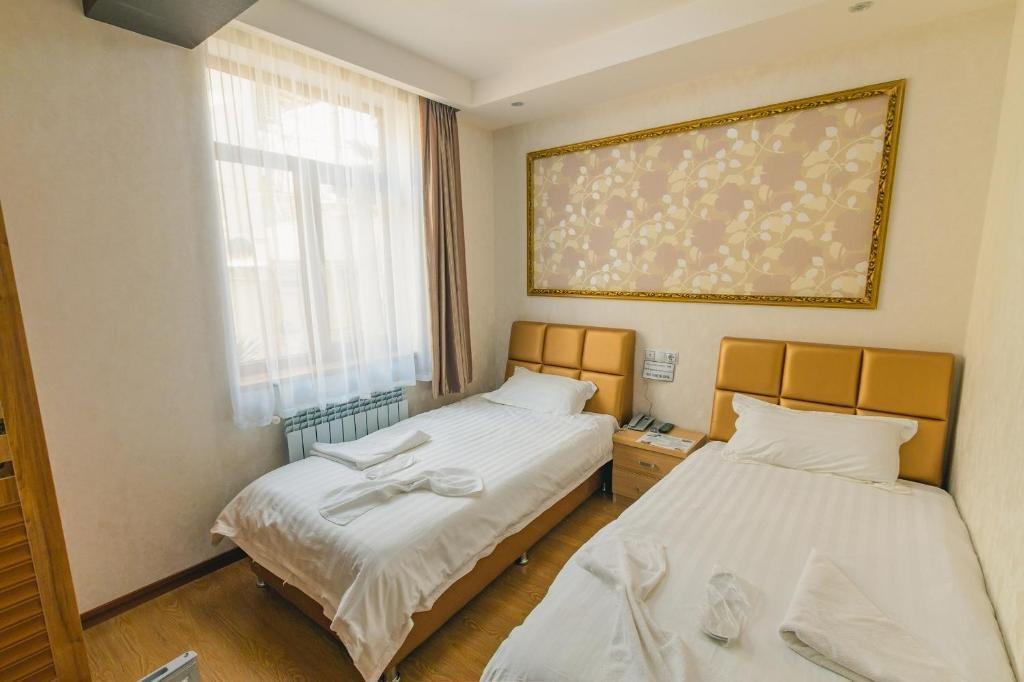 Hotel Garden House Tbilisi Ngoại thất bức ảnh